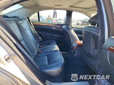 Zdjęcie 10 z 12 samochodu: 2007 MERCEDES-BENZ S 550 VIN:WDDNG71X27A070602 - miniatura