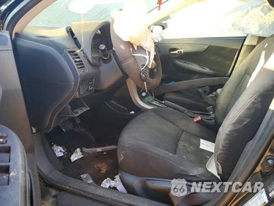 Zdjęcie 7 z 13 samochodu: 2009 TOYOTA COROLLA S VIN:2T1BU40EX9C095024 - miniatura