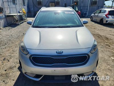 Piąte zdjęcie samochodu w środku: 2019 KIA NIRO LX VIN:KNDCB3LC2K5322692 - miniatura
