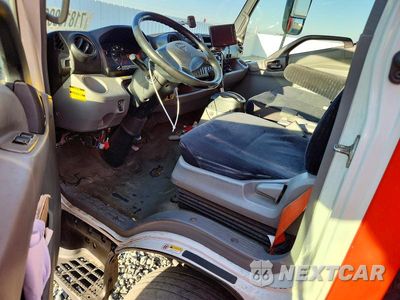 Zdjęcie 8 z 13 samochodu: 2018 HINO 195 BOX TRUCK VIN:JHHSDM2H8JK006249 - miniatura