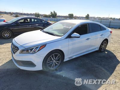 2015 HYUNDAI SONATA SPORT 2.0T 5NPE34AB2FH093703 - główne zdjęcie licytacji z USA - miniatura