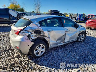 Trzecie zdjęcie samochodu z tyłu: 2017 CHEVROLET CRUZE LT VIN:3G1BE6SM1HS604456 - miniatura
