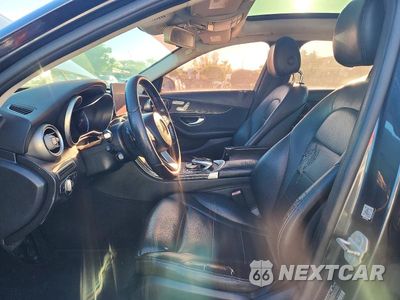Zdjęcie 7 z 12 samochodu: 2016 MERCEDES-BENZ C 300 VIN:WDDWF4JB5GR153601 - miniatura