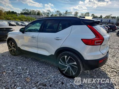 Drugie zdjęcie samochodu z przodu: 2019 VOLVO XC40 T5 R-DESIGN VIN:YV4162UM0K2153946 - miniatura