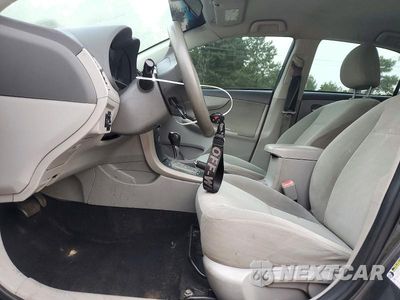 Zdjęcie 7 z 12 samochodu: 2010 TOYOTA COROLLA LE VIN:2T1BU4EE8AC503940 - miniatura