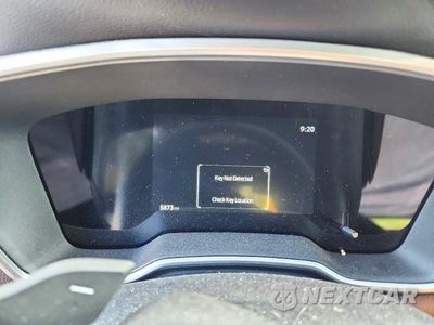 Zdjęcie 9 z 14 samochodu: 2025 TOYOTA COROLLA CROSS HYBRID XSE VIN:7MUFBABG0SV081589 - miniatura