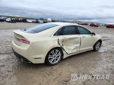 Trzecie zdjęcie samochodu z tyłu: 2016 LINCOLN MKZ VIN:3LN6L2GKXGR606979 - miniatura