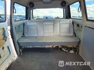 Zdjęcie 10 z 14 samochodu: 1991 VOLKSWAGEN VANAGON VIN:WV2YB0258MG004821 - miniatura