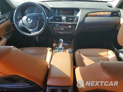 Zdjęcie 8 z 13 samochodu: 2017 BMW X3 SDRIVE28I VIN:5UXWZ7C51H0T44267 - miniatura