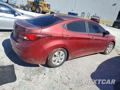 Trzecie zdjęcie samochodu z tyłu: 2016 HYUNDAI ELANTRA SE VIN:5NPDH4AE4GH743060 - miniatura