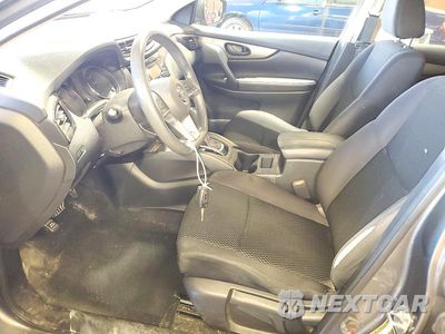 Zdjęcie 7 z 13 samochodu: 2017 NISSAN ROGUE SPORT S VIN:JN1BJ1CR1HW129642 - miniatura