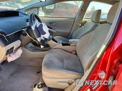 Zdjęcie 7 z 13 samochodu: 2011 TOYOTA PRIUS THREE VIN:JTDKN3DU5B5332658 - miniatura