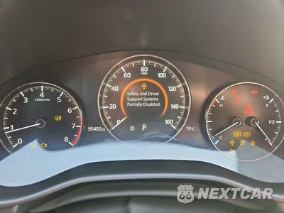 Zdjęcie 9 z 14 samochodu: 2019 MAZDA 3 VIN:JM1BPBJM0K1124123 - miniatura