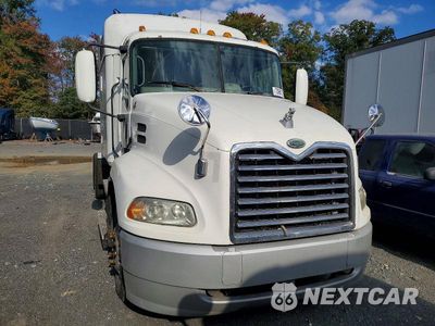 Zdjęcie 12 z 12 samochodu: 2006 MACK CXN613 SEMI TRUCK VIN:1M1AK06Y86N010072 - miniatura