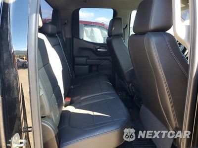 Zdjęcie 10 z 13 samochodu: 2020 CHEVROLET SILVERADO K1500 VIN:1GCRYAEH7LZ281881 - miniatura