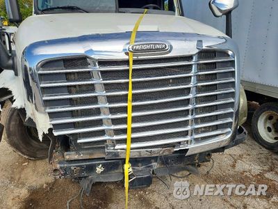 Zdjęcie 11 z 14 samochodu: 2014 FREIGHTLINER CASCADIA SEMI TRUCK VIN:3AKJGLD59ESFT6233 - miniatura
