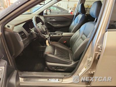 Zdjęcie 7 z 14 samochodu: 2021 NISSAN ROGUE PLATINUM VIN:JN8AT3DD0MW313468 - miniatura