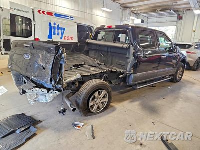 Trzecie zdjęcie samochodu z tyłu: 2023 FORD F150 SUPERCREW VIN:1FTFW1ED5PFA06670 - miniatura
