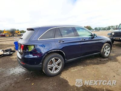 Trzecie zdjęcie samochodu z tyłu: 2021 MERCEDES-BENZ GLC 300 4MATIC VIN:W1N0G8EB3MF947226 - miniatura