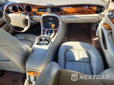 Zdjęcie 8 z 13 samochodu: 2003 JAGUAR XJ8 VIN:SAJDA14C03LF58866 - miniatura