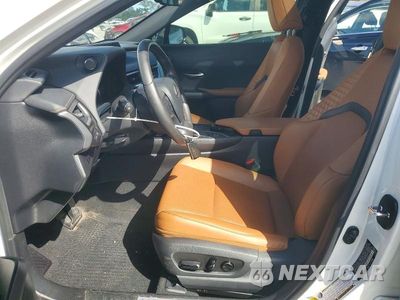 Zdjęcie 7 z 12 samochodu: 2022 LEXUS UX 250H BASE VIN:JTHP9JBH4N2061813 - miniatura