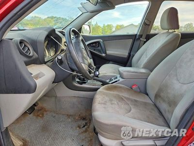 Zdjęcie 7 z 13 samochodu: 2011 TOYOTA RAV4 BASE VIN:2T3BF4DV8BW176202 - miniatura