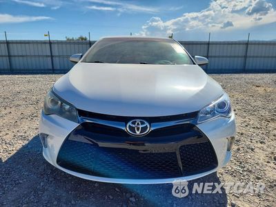 Piąte zdjęcie samochodu w środku: 2015 TOYOTA CAMRY SE VIN:4T1BF1FK1FU112065 - miniatura
