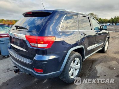 Trzecie zdjęcie samochodu z tyłu: 2011 JEEP GRAND CHEROKEE LAREDO VIN:1J4RR4GG0BC647887 - miniatura