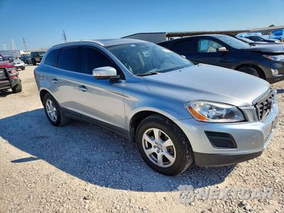Czwarte zdjęcie samochodu z boku: 2012 VOLVO XC60 3.2 VIN:YV4952DL4C2317407 - miniatura