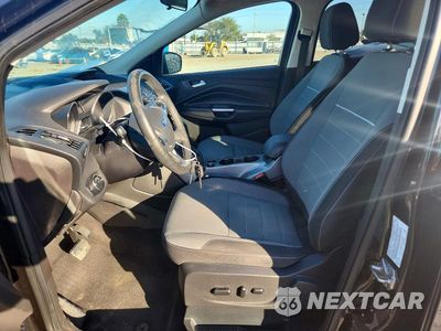 Zdjęcie 7 z 13 samochodu: 2015 FORD ESCAPE SE VIN:1FMCU9G93FUA93118 - miniatura