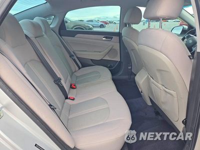 Zdjęcie 10 z 12 samochodu: 2018 HYUNDAI SONATA SEL VIN:5NPE34AF9JH665619 - miniatura