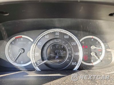 Zdjęcie 9 z 13 samochodu: 2016 HONDA ACCORD EX VIN:1HGCR2F75GA020057 - miniatura