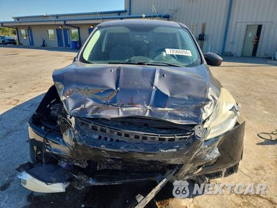 Piąte zdjęcie samochodu w środku: 2015 FORD ESCAPE SE VIN:1FMCU0G97FUA18370 - miniatura