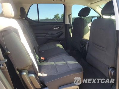 Zdjęcie 11 z 14 samochodu: 2018 CHEVROLET TRAVERSE LS VIN:1GNERFKW4JJ242289 - miniatura