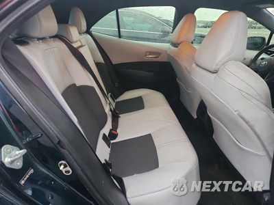 Zdjęcie 10 z 13 samochodu: 2019 TOYOTA COROLLA HATCHBACK XSE VIN:JTNK4RBE1K3029546 - miniatura