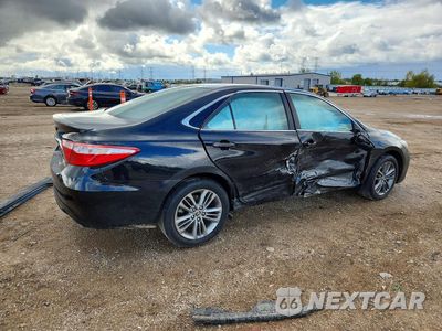 Trzecie zdjęcie samochodu z tyłu: 2016 TOYOTA CAMRY SE VIN:4T1BF1FK0GU123804 - miniatura