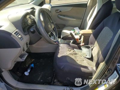 Zdjęcie 7 z 12 samochodu: 2013 TOYOTA COROLLA LE VIN:5YFBU4EEXDP187977 - miniatura