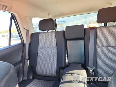 Zdjęcie 10 z 14 samochodu: 2023 TOYOTA 4RUNNER SR5 VIN:JTEEU5JR1P5289032 - miniatura