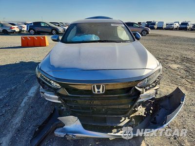 Piąte zdjęcie samochodu w środku: 2018 HONDA ACCORD SPORT VIN:1HGCV1F35JA022482 - miniatura