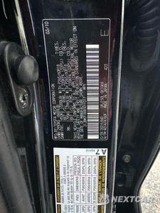 Zdjęcie 10 z 13 samochodu: 2010 LEXUS GX 460 VIN:JTJBM7FXXA5011017 - miniatura