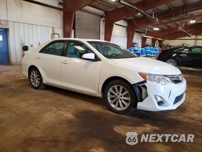 Czwarte zdjęcie samochodu z boku: 2012 TOYOTA CAMRY XLE VIN:4T4BF1FK5CR231366 - miniatura