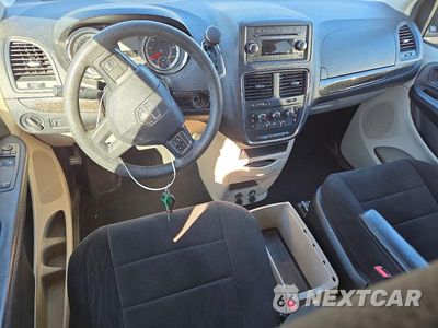 Zdjęcie 8 z 13 samochodu: 2013 DODGE GRAND CARAVAN SE VIN:2C4RDGBG1DR601511 - miniatura