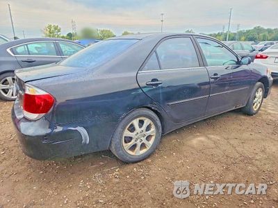 Trzecie zdjęcie samochodu z tyłu: 2005 TOYOTA CAMRY XLE V6 VIN:4T1BF30K15U100260 - miniatura