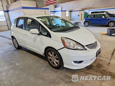 Czwarte zdjęcie samochodu z boku: 2009 HONDA FIT VIN:JHMGE88449S015011 - miniatura