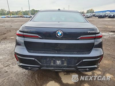 Zdjęcie 6 z 13 samochodu: 2023 BMW 760 XI VIN:WBA33EJ05PCM26921 - miniatura