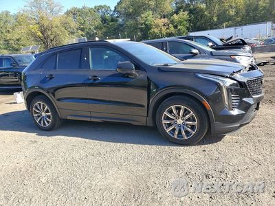 Czwarte zdjęcie samochodu z boku: 2020 CADILLAC XT4 SPORT VIN:1GYFZFR44LF092766 - miniatura