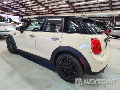 Drugie zdjęcie samochodu z przodu: 2018 MINI COOPER VIN:WMWXU1C56J2F81574 - miniatura