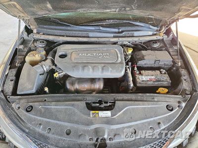 Zdjęcie 11 z 12 samochodu: 2016 CHRYSLER 200 LIMITED VIN:1C3CCCAB5GN163766 - miniatura