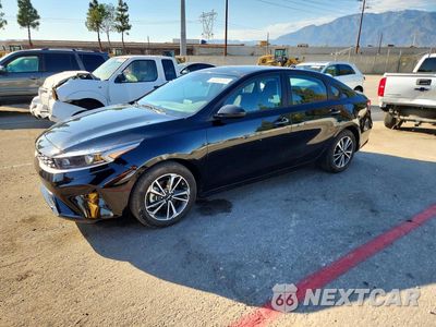 2024 KIA FORTE LXS 3KPF24AD5RE818079 - główne zdjęcie licytacji z USA - miniatura
