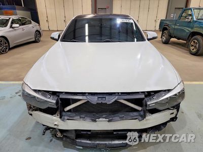 Piąte zdjęcie samochodu w środku: 2013 BMW 328 XI SULEV VIN:WBA3B5C56DF598008 - miniatura